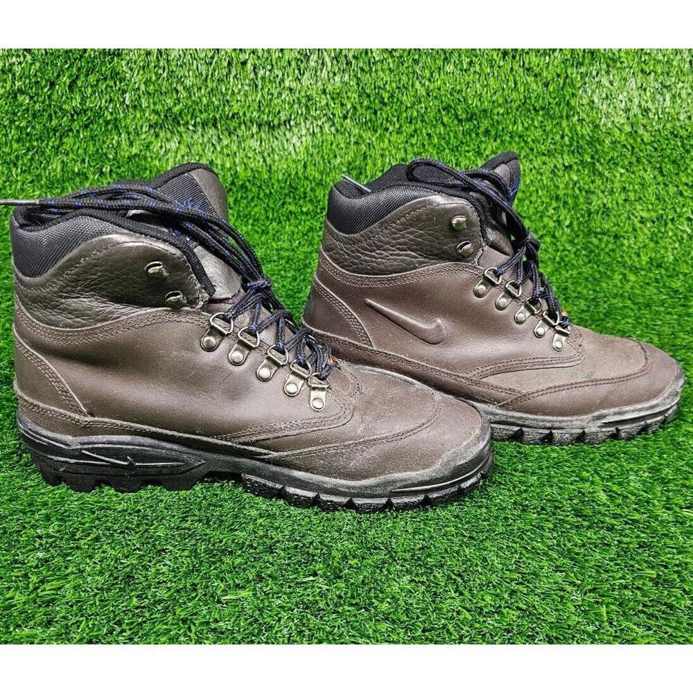 Nike Women's Walking Hiking Boots Brown/Black Style 950406 Size US 9 EUR 42.5